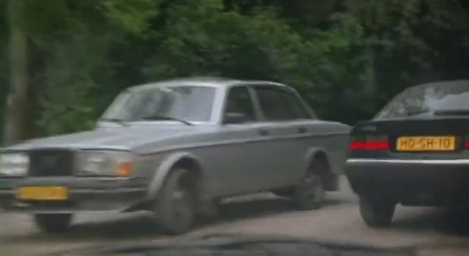 Volvo 240 [244]