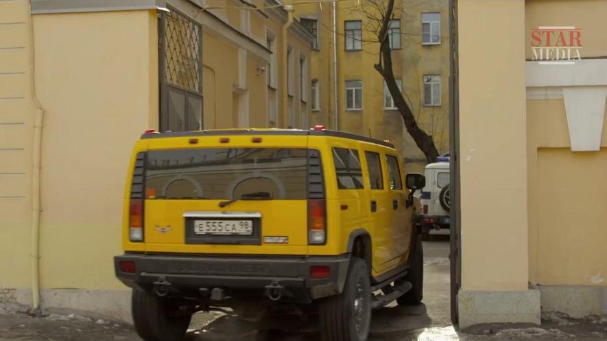 2003 Hummer H2 [GMT820]