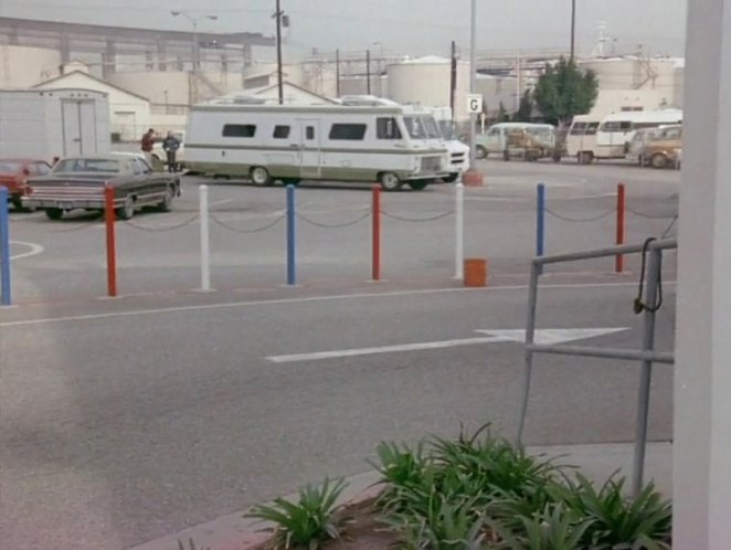 1977 Executive on Dodge chassis