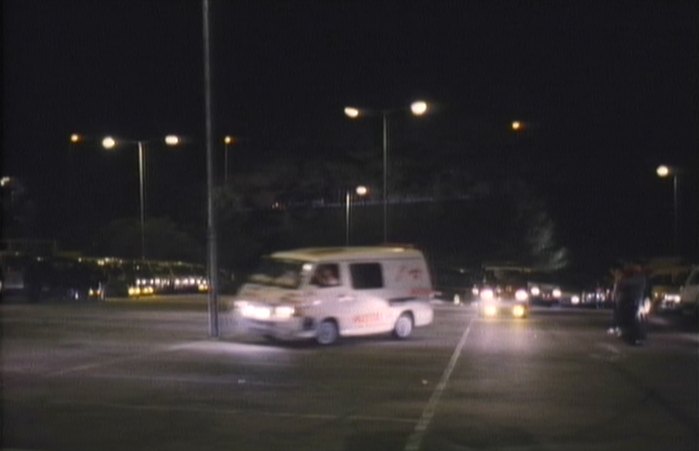 1987 Mitsubishi L-300 [P10]