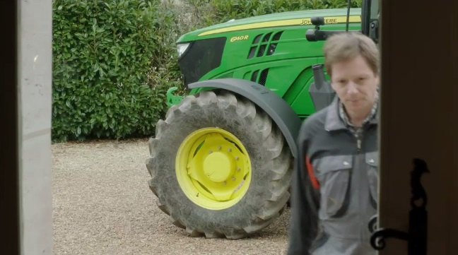 2013 John Deere 6140 R