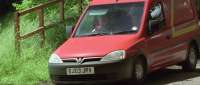Click for details and comments about this vehicle 2137810